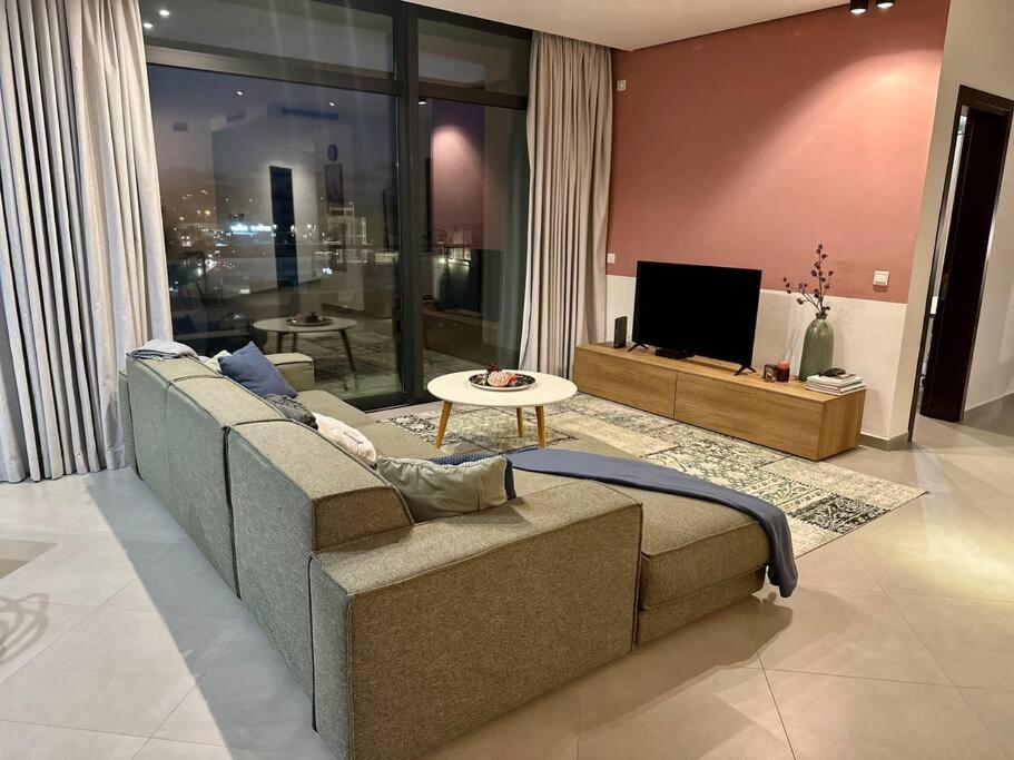 Stunning 2Br Apt In St Julians San Ġiljan Buitenkant foto